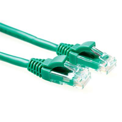 Green 0.5 meter U/UTP CAT5E patch cable component level with RJ45 connectors
